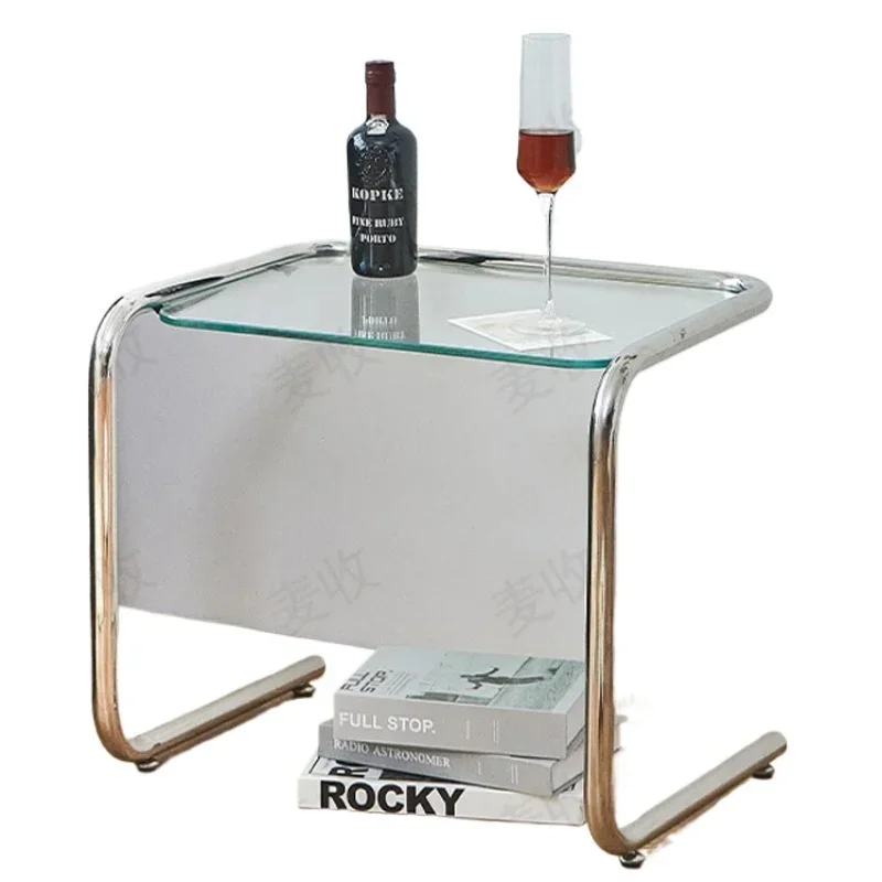Приставной столик из хрустального стекла с рамой нержавеющей стали. Современный