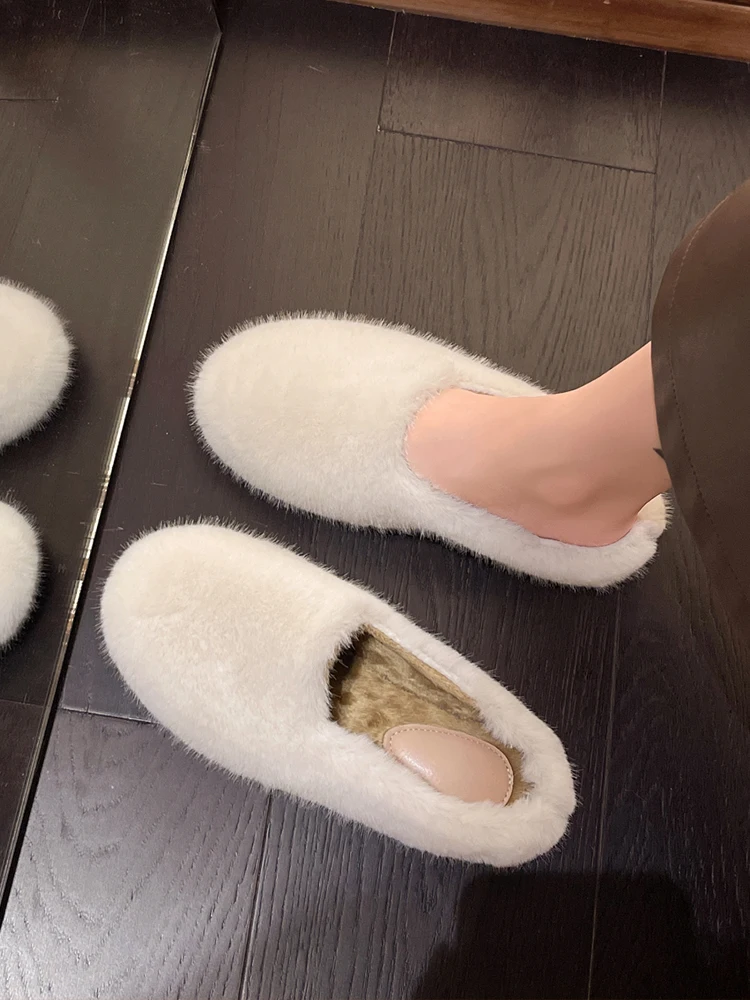 

Moccasin Shoes Shallow Mouth Casual Female Sneakers Autumn Slip-on Women Loafers Fur Round Toe Moccasins New Winter Fall Slip