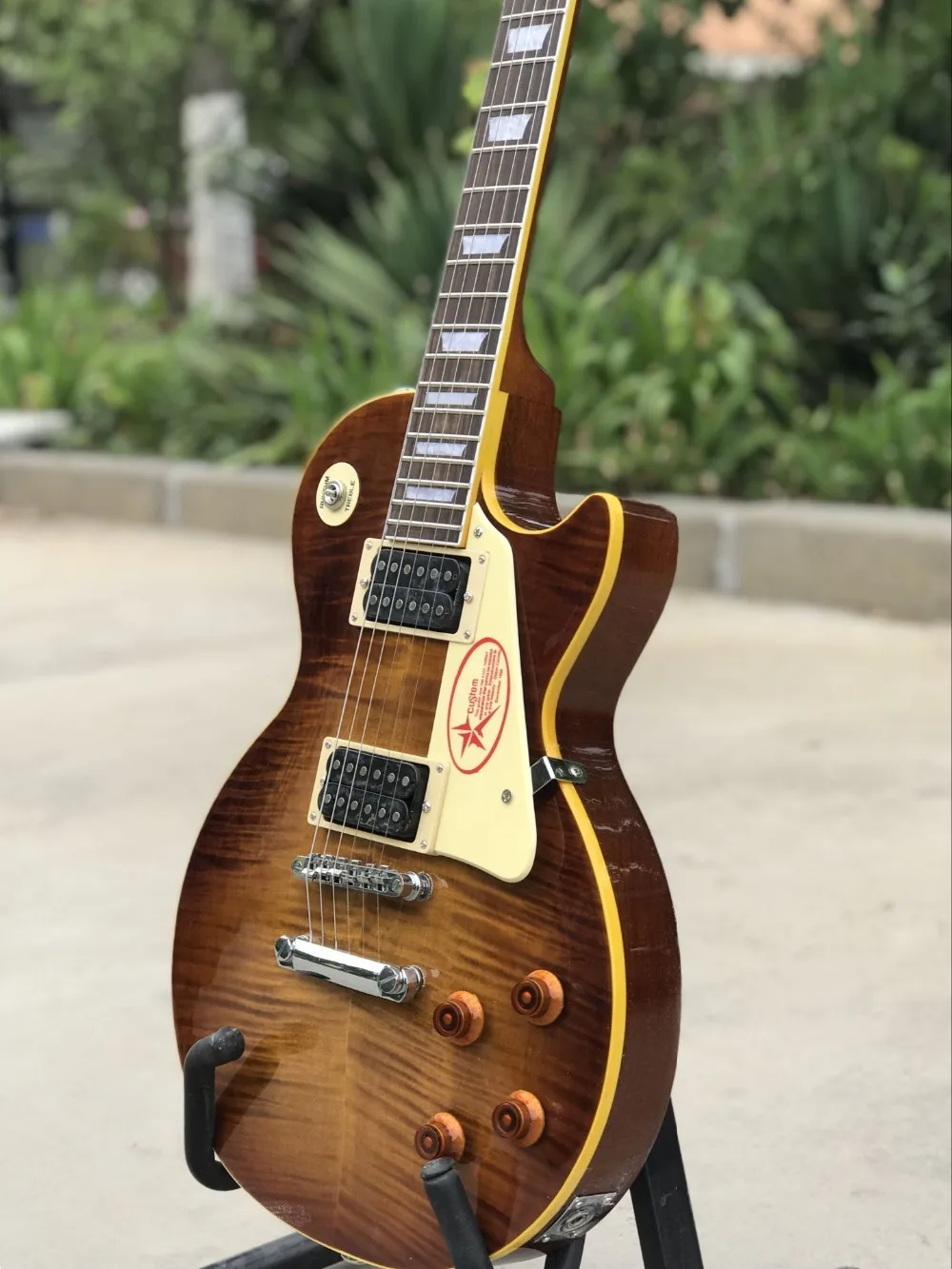 

Custom shop Tiger Flame standard electric guitar Standard R9 brown color gitaar Rosewood fingerboard guitarra