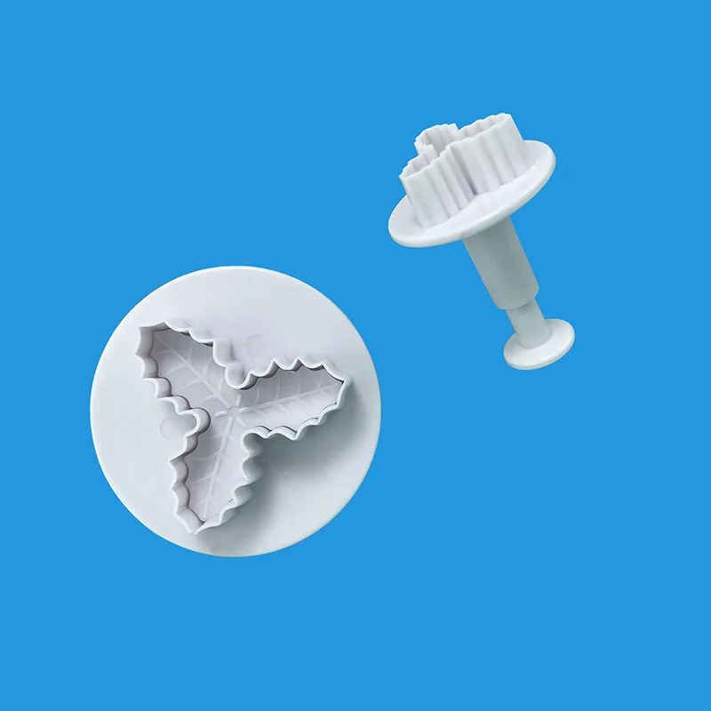 Набор из 2 штук для выпечки своими руками: пластиковый вырубной нож в форме рождественской остролистной сверхушки для куки и тортов - инструмент для тиснения выпечки в домашних условиях.