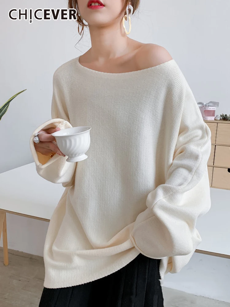 

CHICEVER минималистский свитер для женщин с вырезом лодочкой и длинным рукавом, вязаный Повседневный свободный свитер, женская осенняя одежда, модная 2022