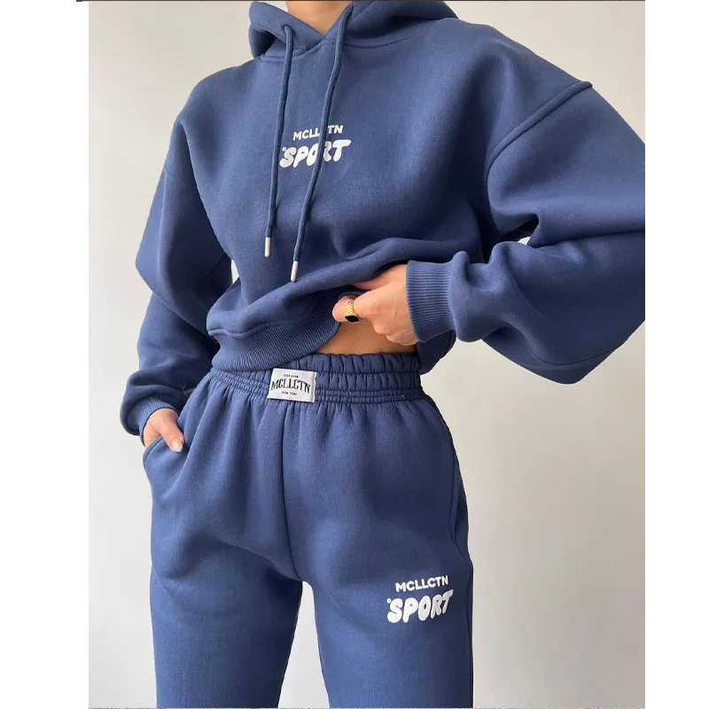 

Новинка Осень-зима 2023, повседневный плюшевый свитер с длинным рукавом и капюшоном, брюки, костюм, повседневная Праздничная Женская одежда, платья