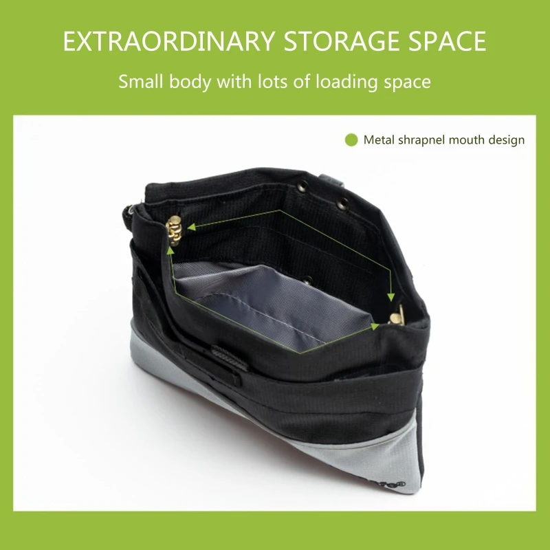 

Adjustable Dog Treat Pouch Walking Fanny Pack Easily Carrying Kibbles Pet Toys