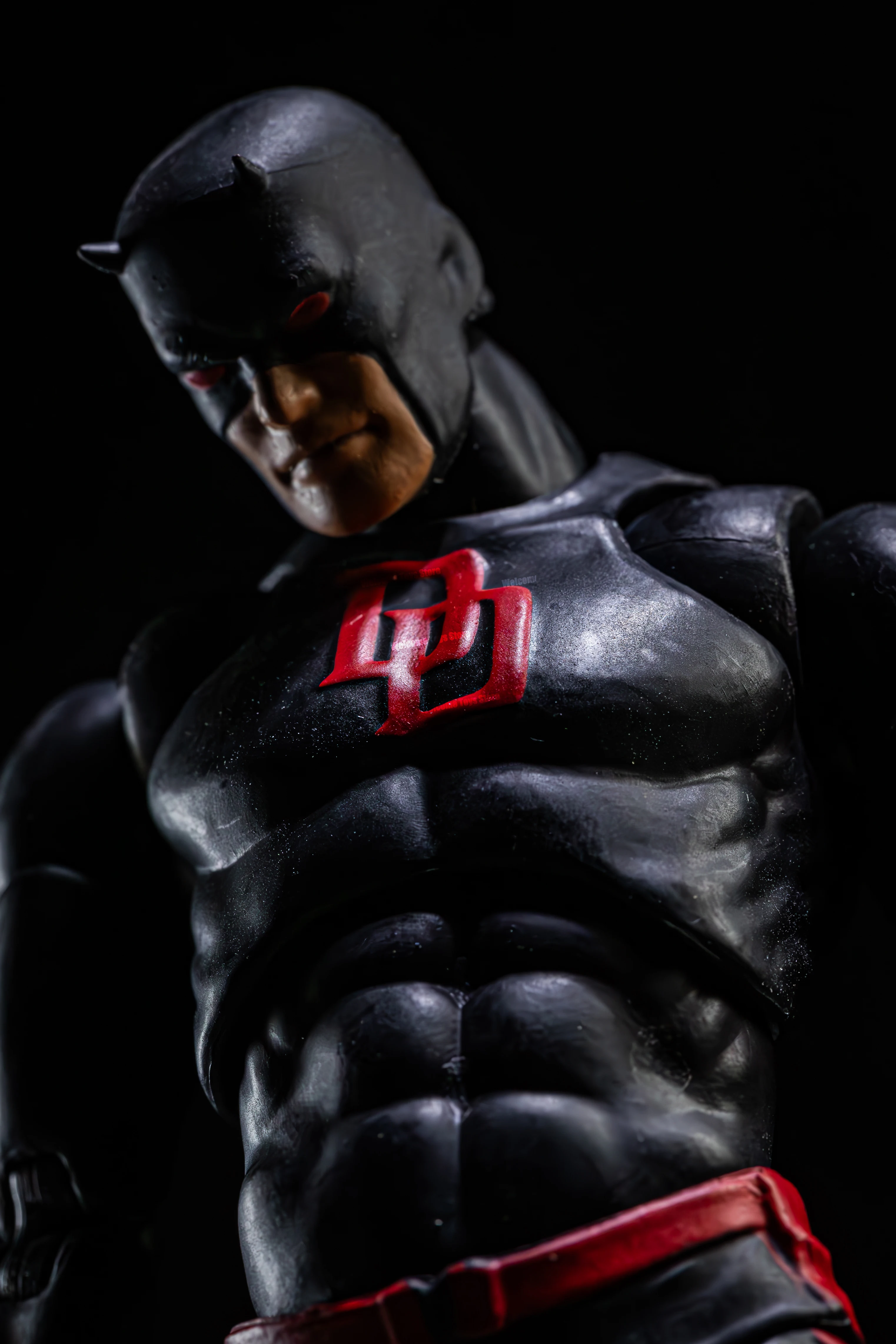 Фото В наличии: Фигурка Ct Toys Daredevil Black 999 Red Mafex 223, комикс-версия, аниме, экшн-фигурка, статуэтка, модель, подарок, детские игрушки №5
