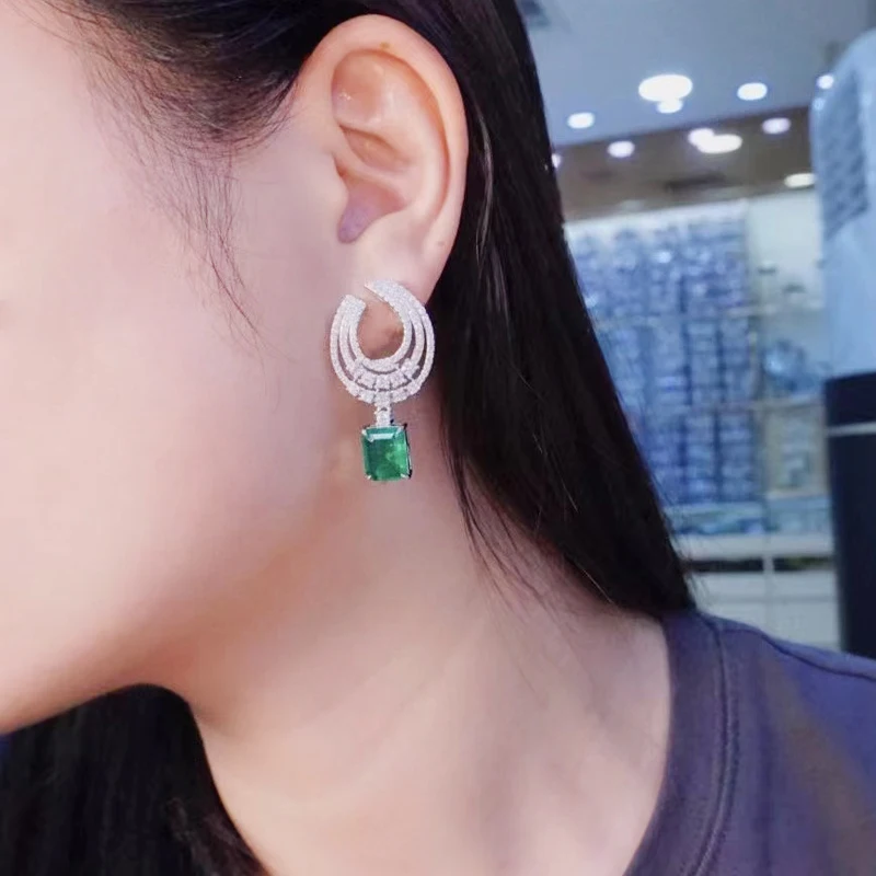 Серьги U-образные женские из серебра 925 пробы с зеленым цирконием