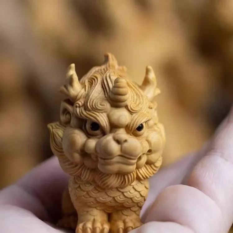 

Миниатюрная статуя, резьба по дереву, благоприятный зверь, украшение Qilin, офисные аксессуары, украшение для дома, подарок, коллекция сувениров