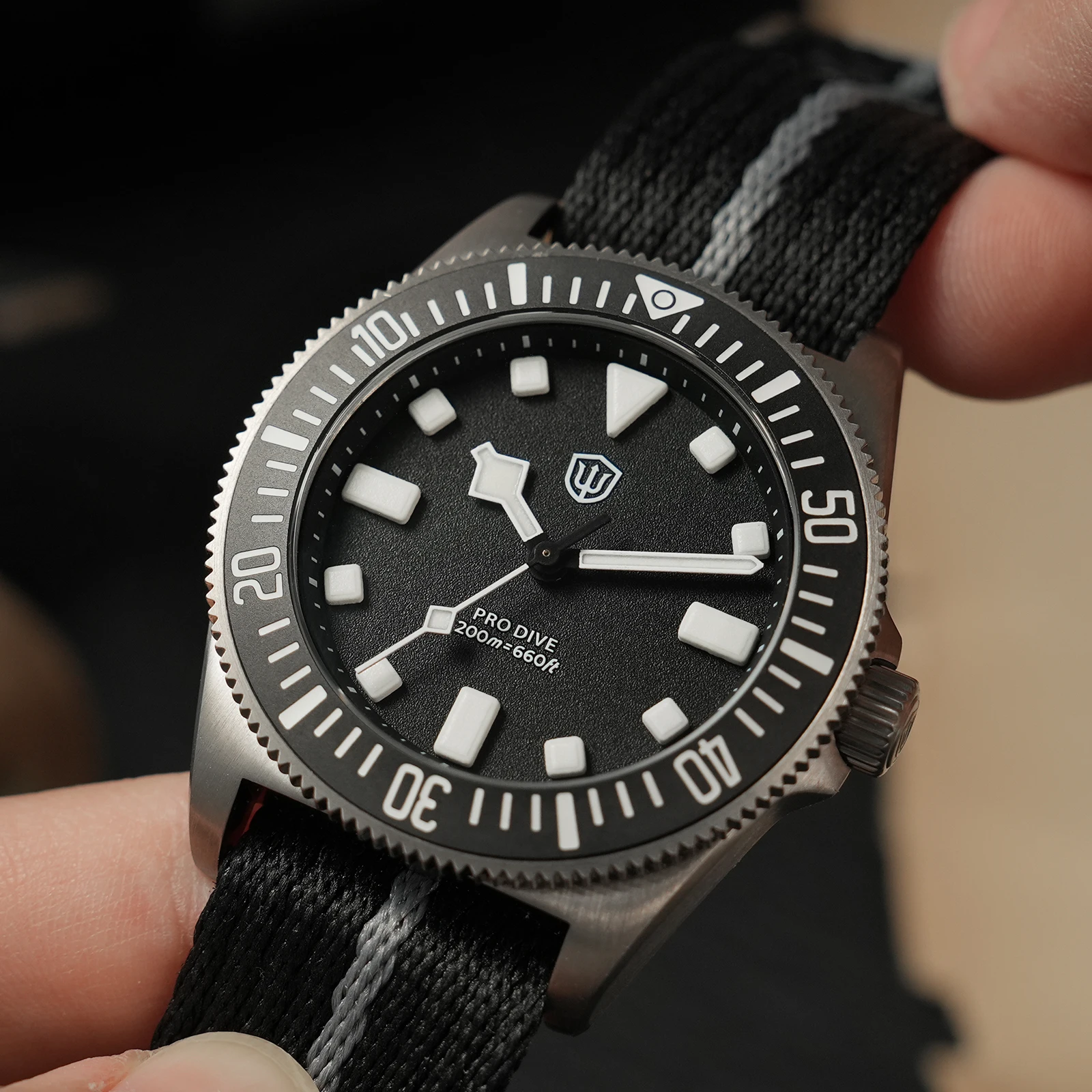 Фото Watchdives EXD 38 мм винтажные часы VH31 с секундным механизмом с сапфировым стеклом BGW9 светящиеся 20 бар водонепроницаемые титановые часы мужские №2