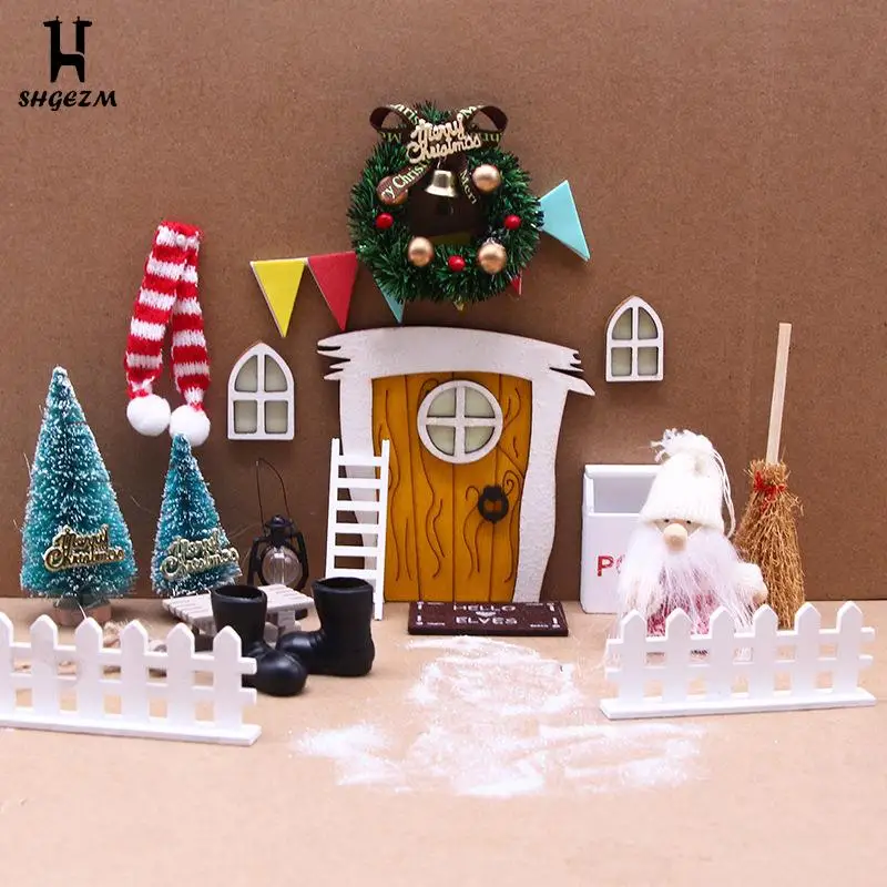 

Dollhouse Christmas Yellow Luminous Elf Door Set Christmas Decoration Hat Garland Mini Tree Box Fairy Tale Miniature Scene Model