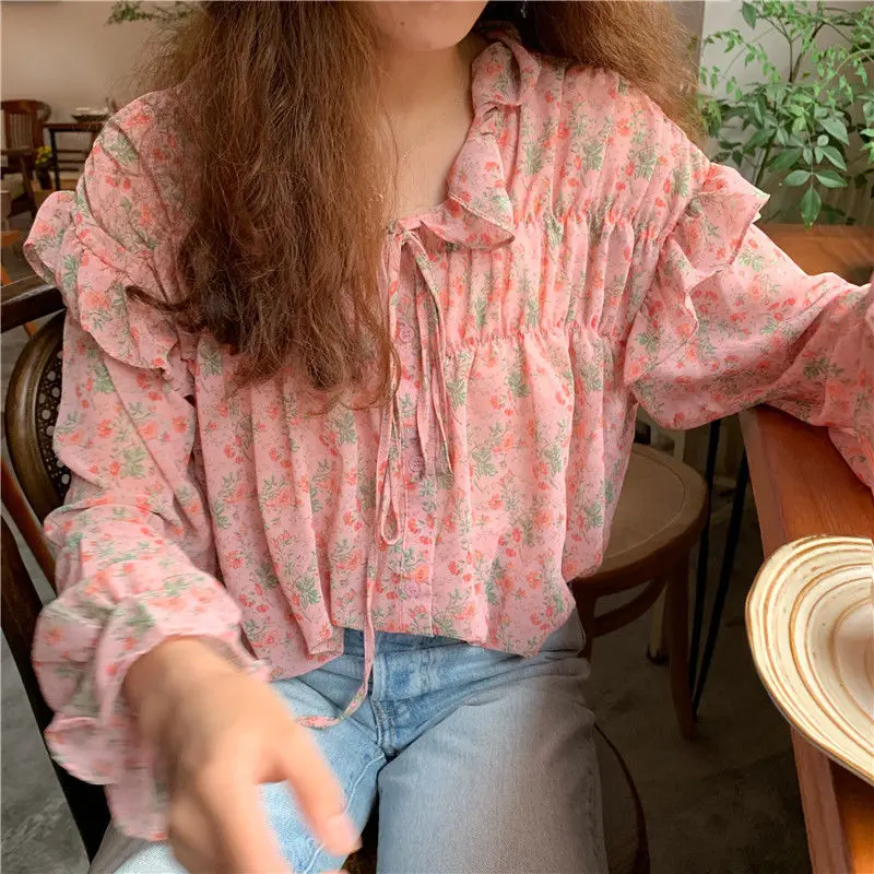 

Blouse female Spring and Autumn 2022 Sweet Design Sensing Loop -edge Flower Loose Lights Sleeve Western Chiffon Blouse female