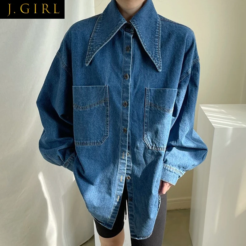 

J GIRLS Female Denim Shirt 2021 Autumn Korean Retro Chic Pointed Collar Single-Breasted Loose Large Pockets Washed Blue Blouses