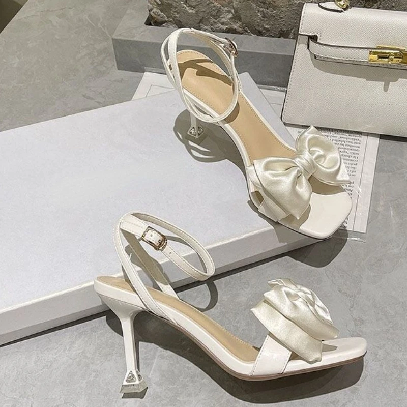 

Женские босоножки на высоком каблуке, черные туфли с открытым носком и кружевом, на платформе, с пряжкой, Клубные туфли-лодочки, лето 2022