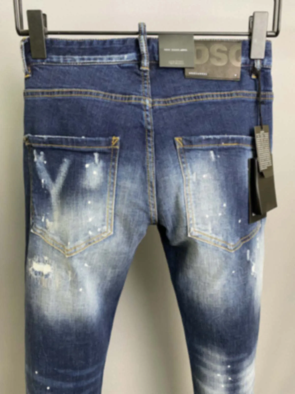 2023 Trendy New D2 Jeans Men's Slim Fit Elastic Feet Versatile Men's Embroidery Label Simple and Fashionable