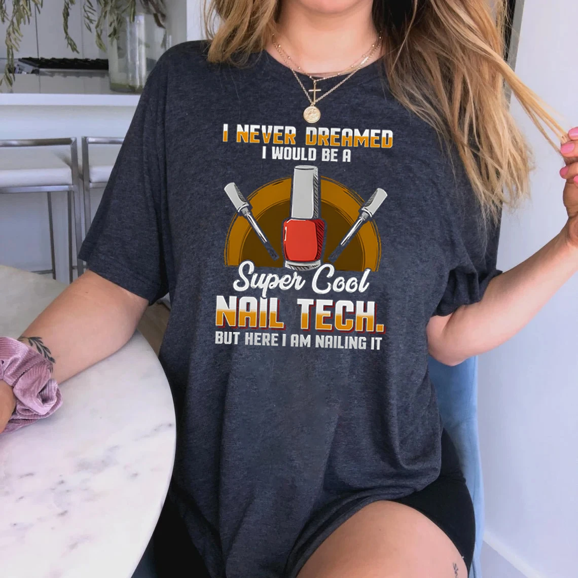 

Manicurists Funny Design Tops Super Cool Nail Tech Tshirt Regular Vintage Graphic Tee Harajuku Tops Ladies 90s Trend Streetwear