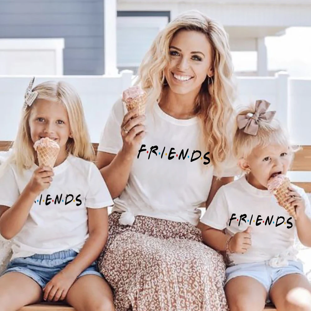 

Friend Printed Mama and Daughter Short Sleeve Tshirt Family Matching Clothes Fashion Casual Summer Letter Tops Mothers Day Gifts