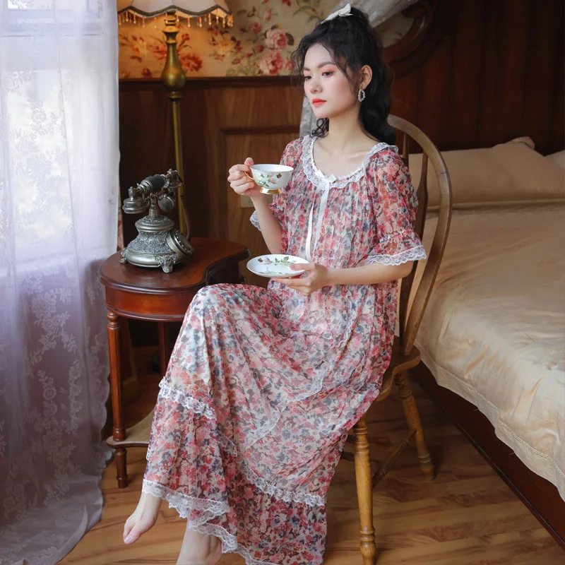Short Sleeve Nightdress Lady Summer Palace Wind Princess Mesh Lace Small Broken Flower Long Wear Home Clothes Pajamas Spring