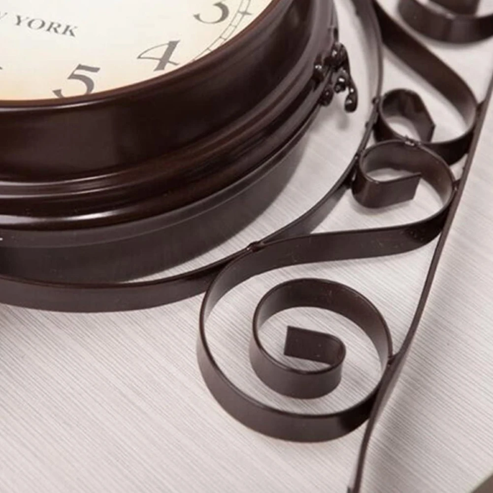 Винтажные двусторонние настенные часы из кованого железа с поездом в стиле Grand