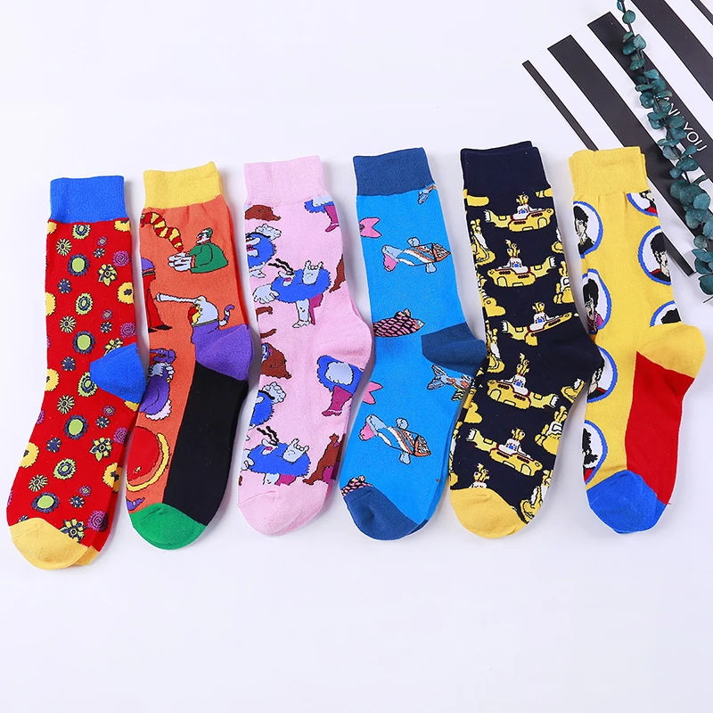 

European and American street tide socks men and women couples in the tube sports socks