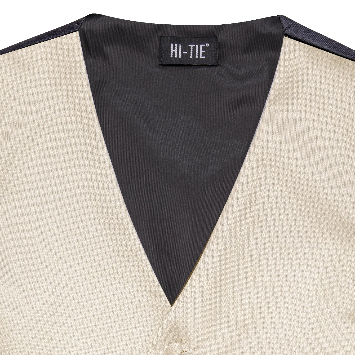 Рисунок 2 - Мужские жилетки цвета шампанского