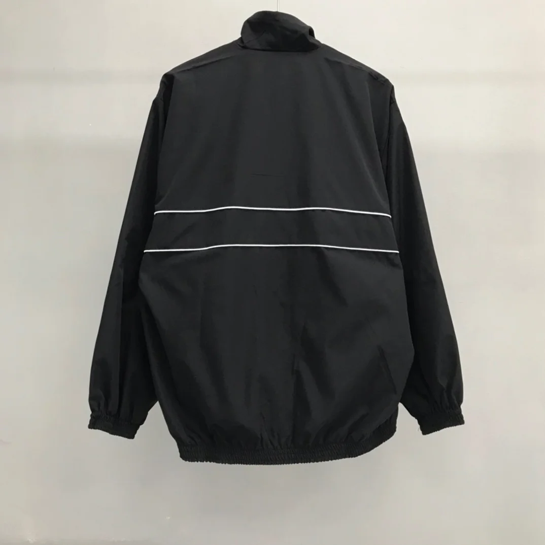 

Women's Famous Fashion Brands Stand Collar Long Sleeves Windbreaker Tracksuit Original Stitching Design Men Luxury Sport Jacket