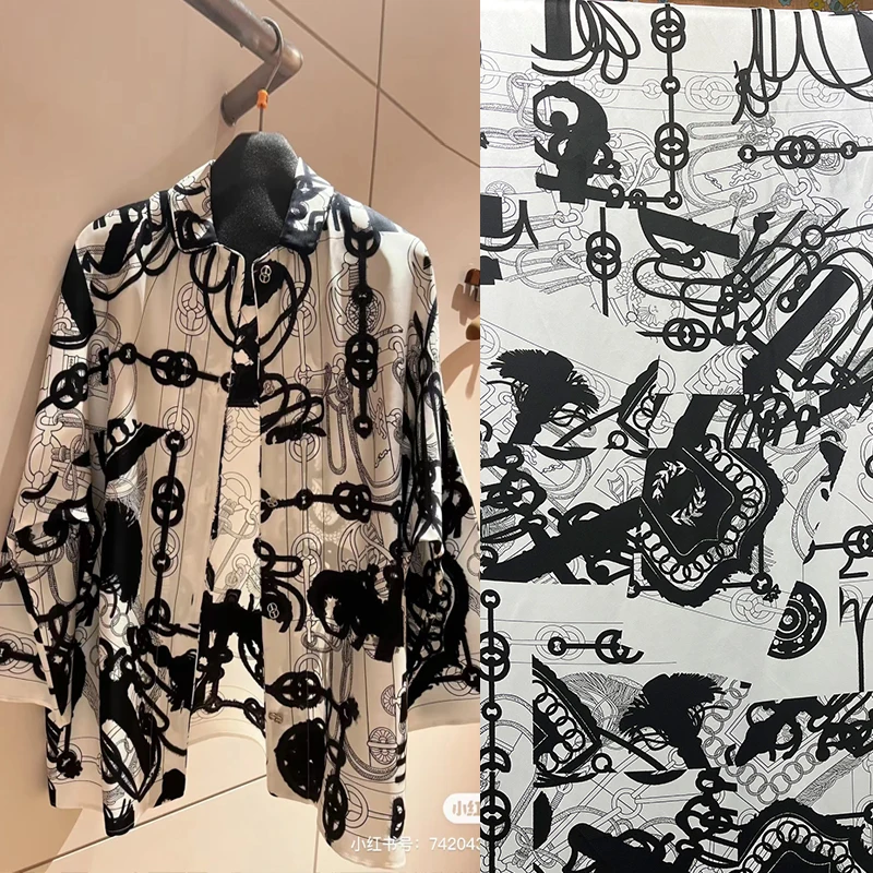 

Brand Fashion Design Fabric for Europe America Black Chain Printed Dress Clothing Shirts DIY Sew Fabrics Cloth by the Yard