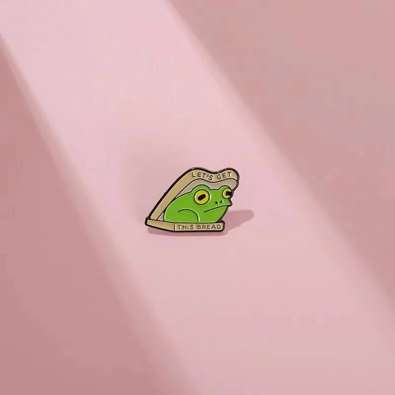 

Frog Sandwich Enamel Pins Custom Froggy Bread Brooches Lapel Badges Backpack Hat Animal Funny Jewelry Gift for Friends Wholesale