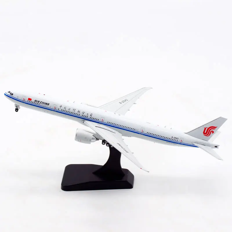 

Diecast 1:400 Scale International Airlines B777-300ER B-2043 CA552 Alloy Aircraft Model Collection Souvenir Ornaments