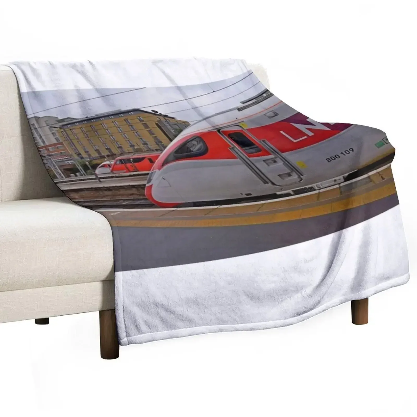 Поезда LNER Azuma с класом 91 локо в Кингз крестовое одеяло тяжелое для сна роскошные