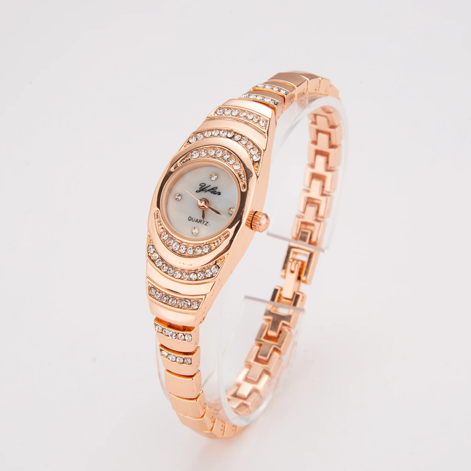 Women Bracelet Watch Golden Small Dial Quartz leisure Watch Popular Wristwatch Hour female ladies elegant watches Free Shiping