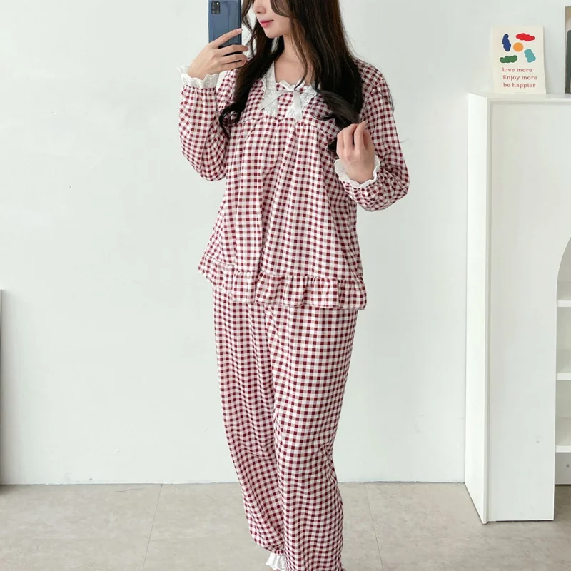 

Long sleeve mellow lace pajamas upper and lower set