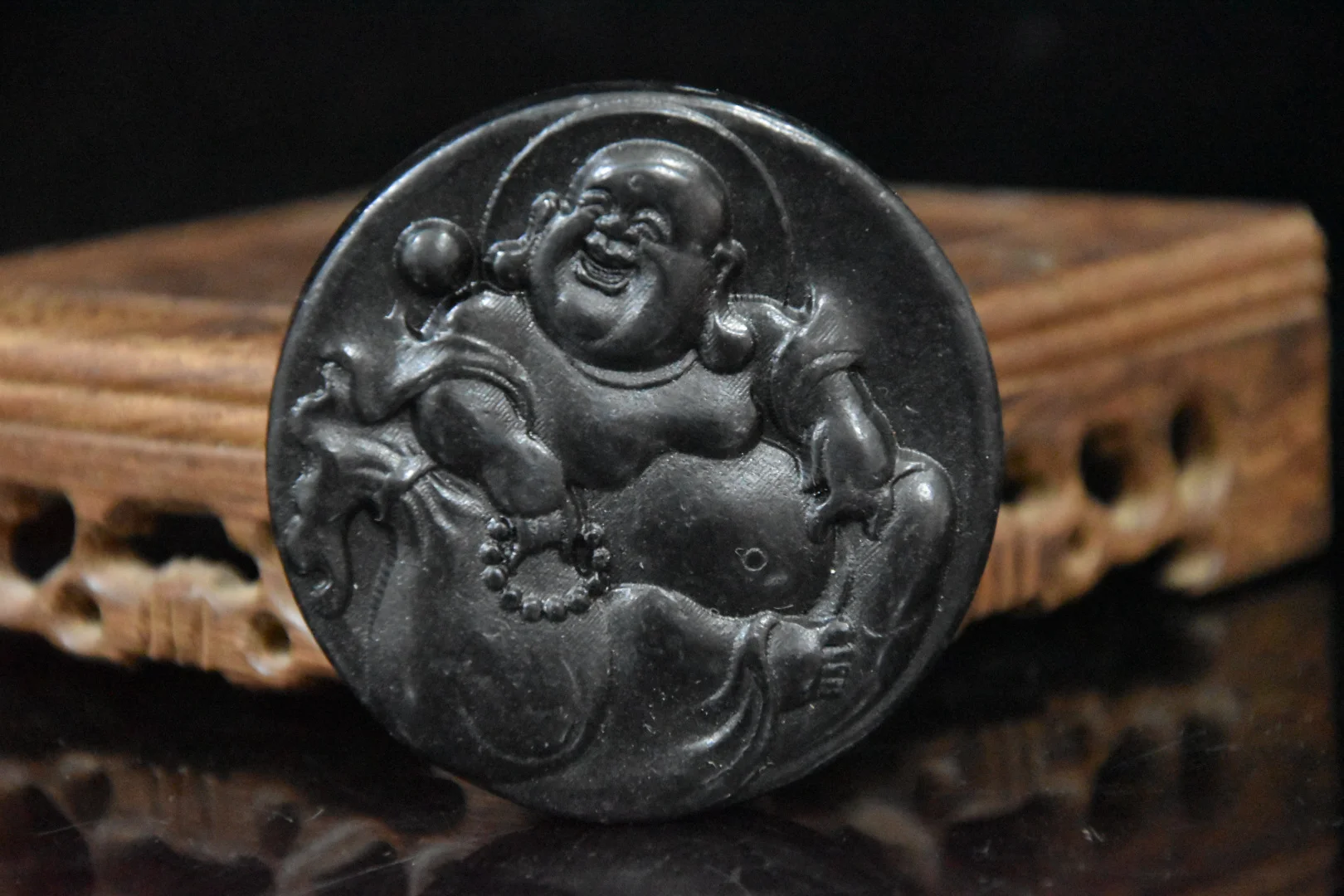 

China Hongshan Culture Magnetic Black Iron Meteorite Sculpture Lucky'Maitreya Buddha'Necklace/Waist Tag Home Decoration