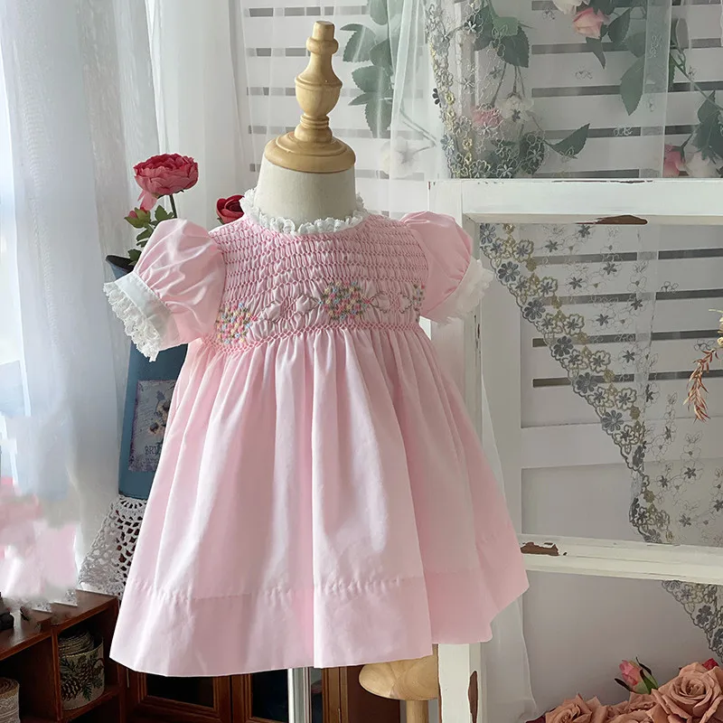 

Baby Girl Smocked Dresses Children Boutique Cotton Clothes Girls Cherry Embroidery Dresses Toddler Vintage Smocking Frocks L1583