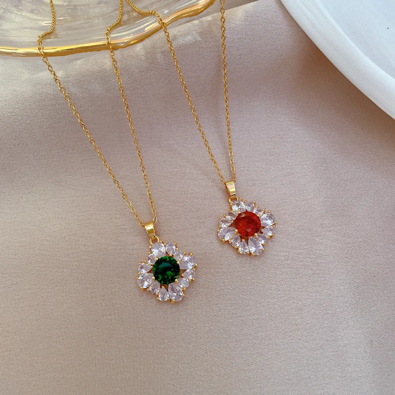 

CDJAIME Plated Gold Necklace For Women 2022 Trendy Geometry Design Red Green Zircon Pendant Necklace Fine Jewelry Gifts