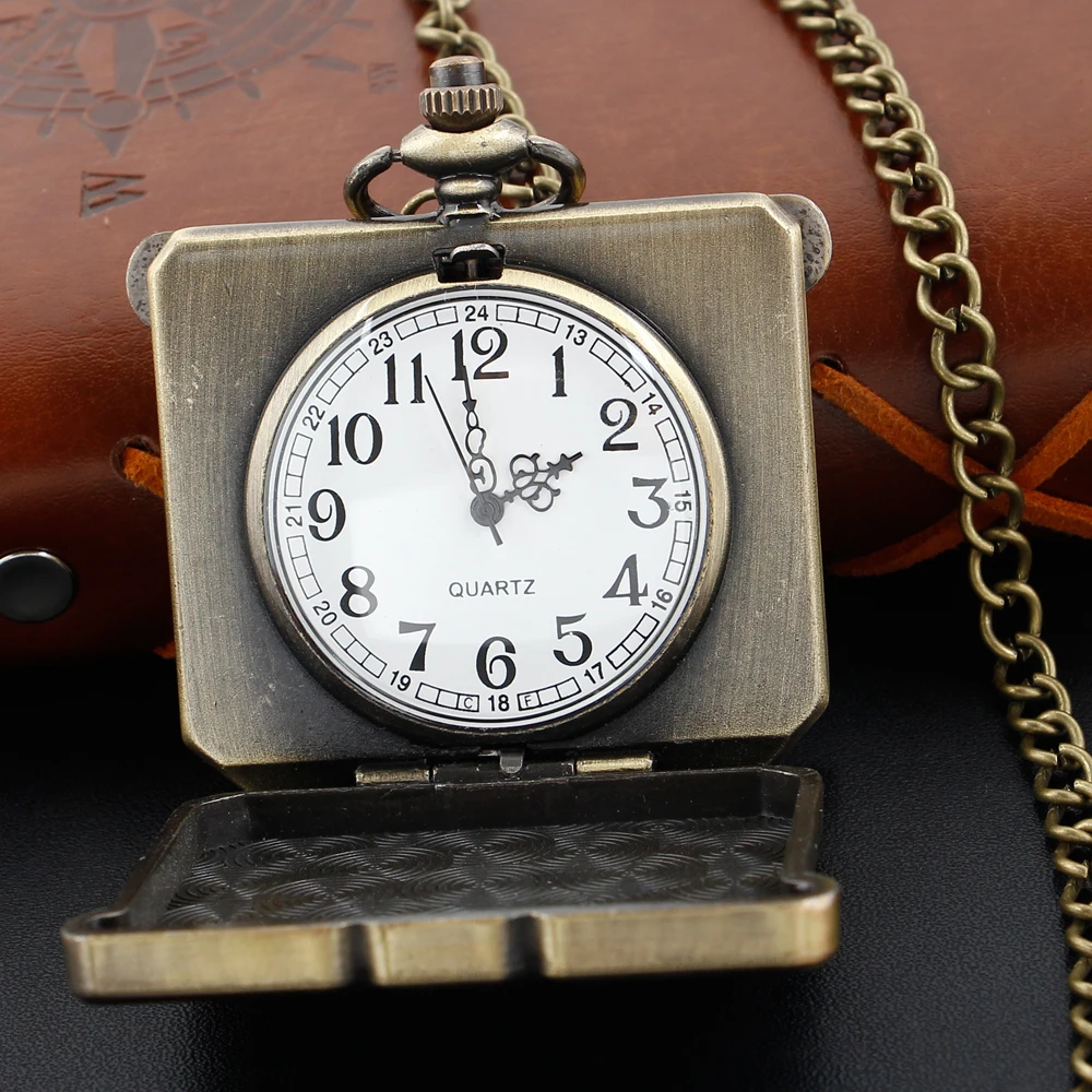 Рисунок 3 - Часы наручные кварцевые в форме букв