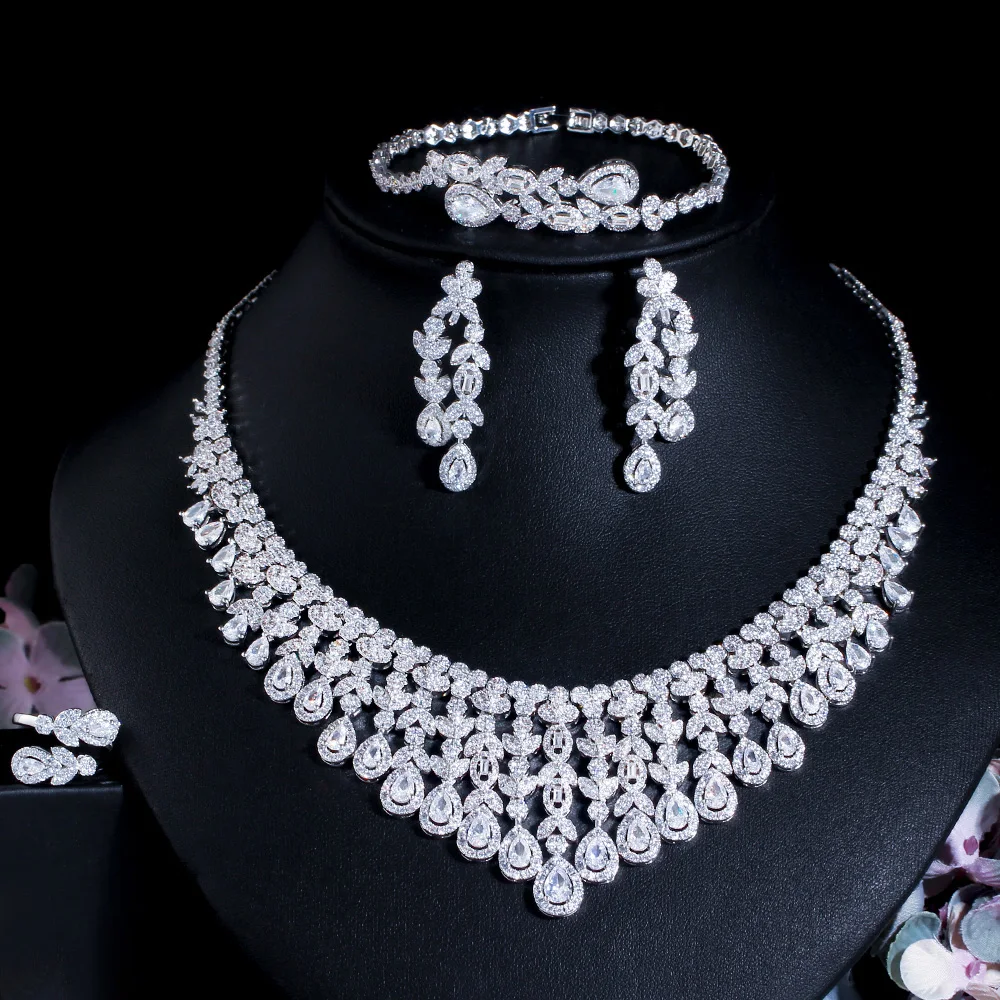 CWWZircons Super Luxury Tassel Leaf Drop Big Chunky Wedding Necklace Dubai White Gold Plated 4pcs Jewelry Sets for Brides T647