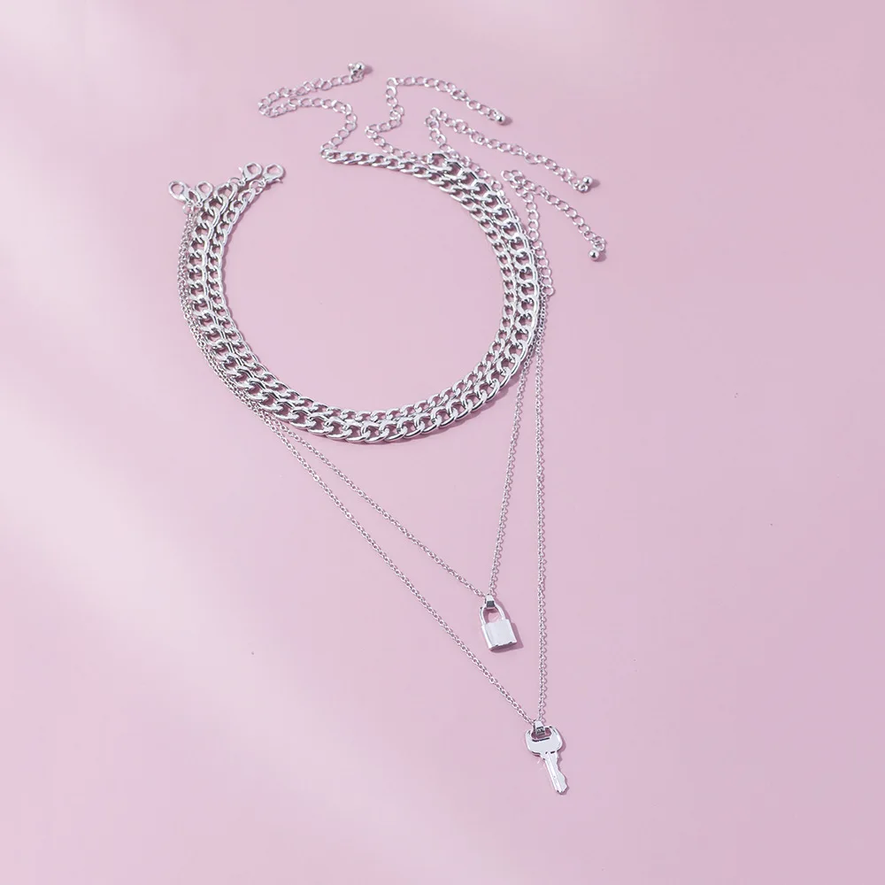 

2Pcs/Set Punk Lock And Key Pendants Necklace For Women/Girls Charm Chains Couple Choker Ladies New Fashion Jewelry Party Gifts