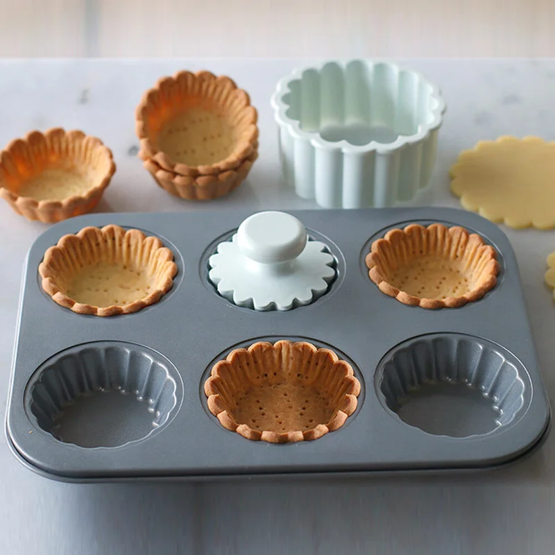 

Carbon Steel Flower Lace Bakeware Mold Mini Cupcake Biscuit Mold Cookie Fruit Egg Tart DIY Mould Kitchen Pastry Baking Tool
