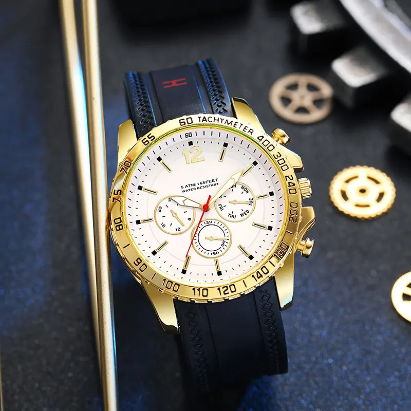 Часы мужские кварцевые спортивные с большим циферблатом и силиконовым ремешком |