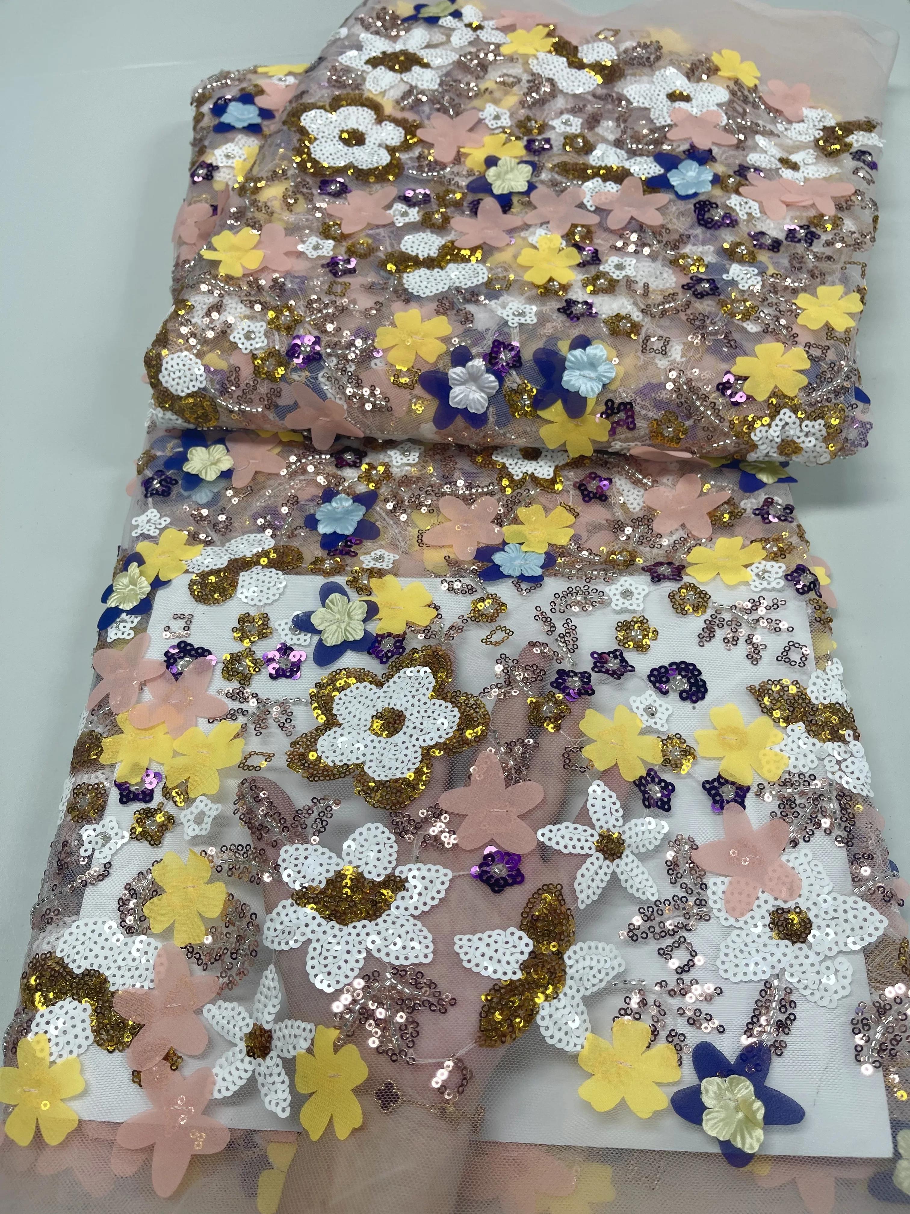 

Mccarthy 2022 High Quality African Nigerian 3D Lace Fabric For Wedding Groom Sequins Embroidery French Lace Fabrics Sew