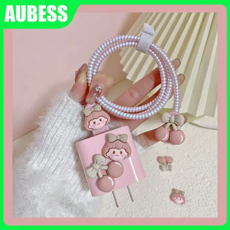 

No Yellowing Data Cable Protection Sleeve Accurate Mold Opening Winder Cartoon Cartoon Cute And Charming Breathable Soft Rubber