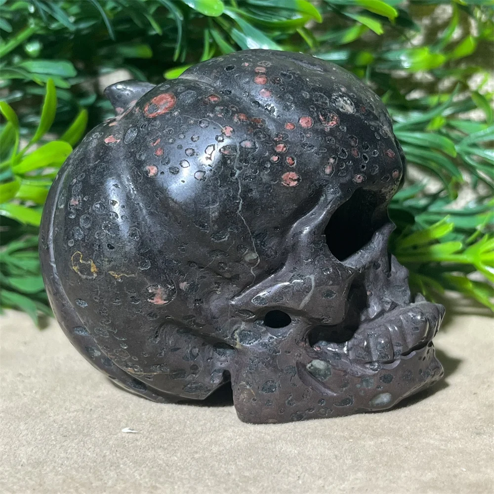 

Natural Crystal Pumpkin Skull Stone Quartz High Quartz Fleck Reiki Beauty Minerals Healing Spiritual Home Decoration