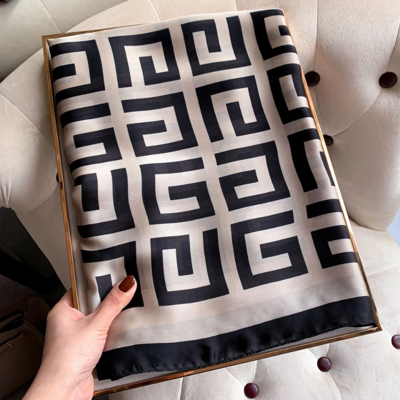 

Новинка 2022, Женский атласный шелковый шарф, роскошная брендовая шаль, платок с надписью, женский платок, бандана, Солнцезащитный легкий плат...