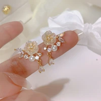 korean style moon lingth pearl flower earrings simple temperament zircon flower clip on earrings earrings without piercing ears