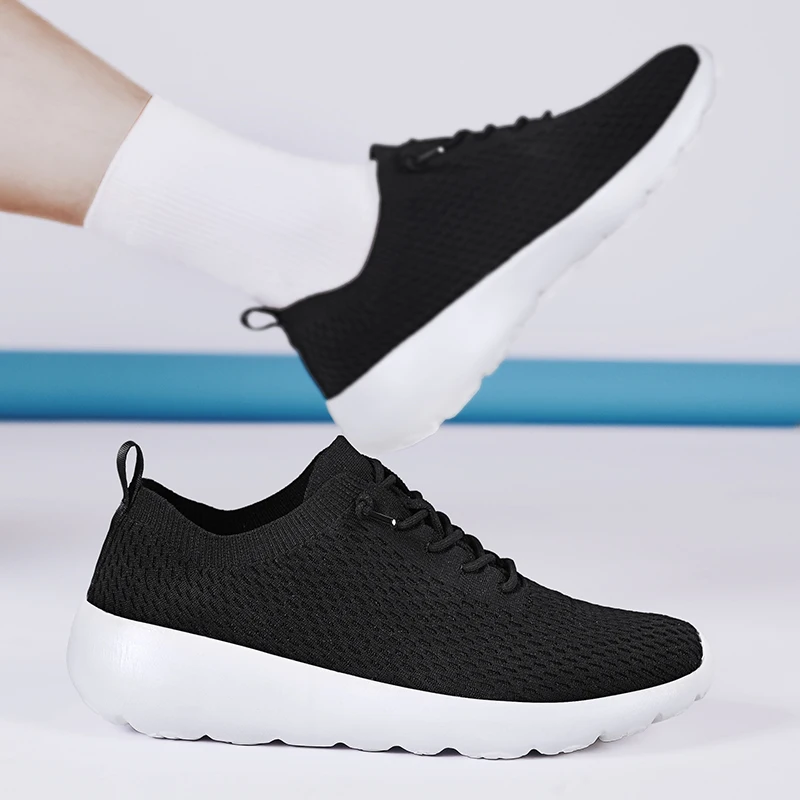 Sneakers Couple Walking Shoes Men's Breathable Sports Socks Shoes Women's Outdoor Lightweight Solid Color Training Shoes