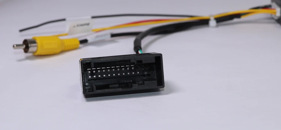 26-контактный адаптер RGB в CVBS (RCA) AV-сигнала для VW оригинальная камера заднего вида