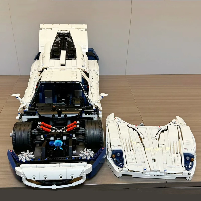 В НАЛИЧИИ MOC 160967 MC12 Спортивный автомобиль 1:8 Модель V12 Двигатель 3904 шт.