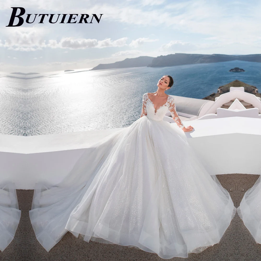 

BUTUIERN Sexy Illuson Appliques Wedding Dress V-neck Lace Aline Long Sleeves Bridal Gown Backless With Court Train Customised