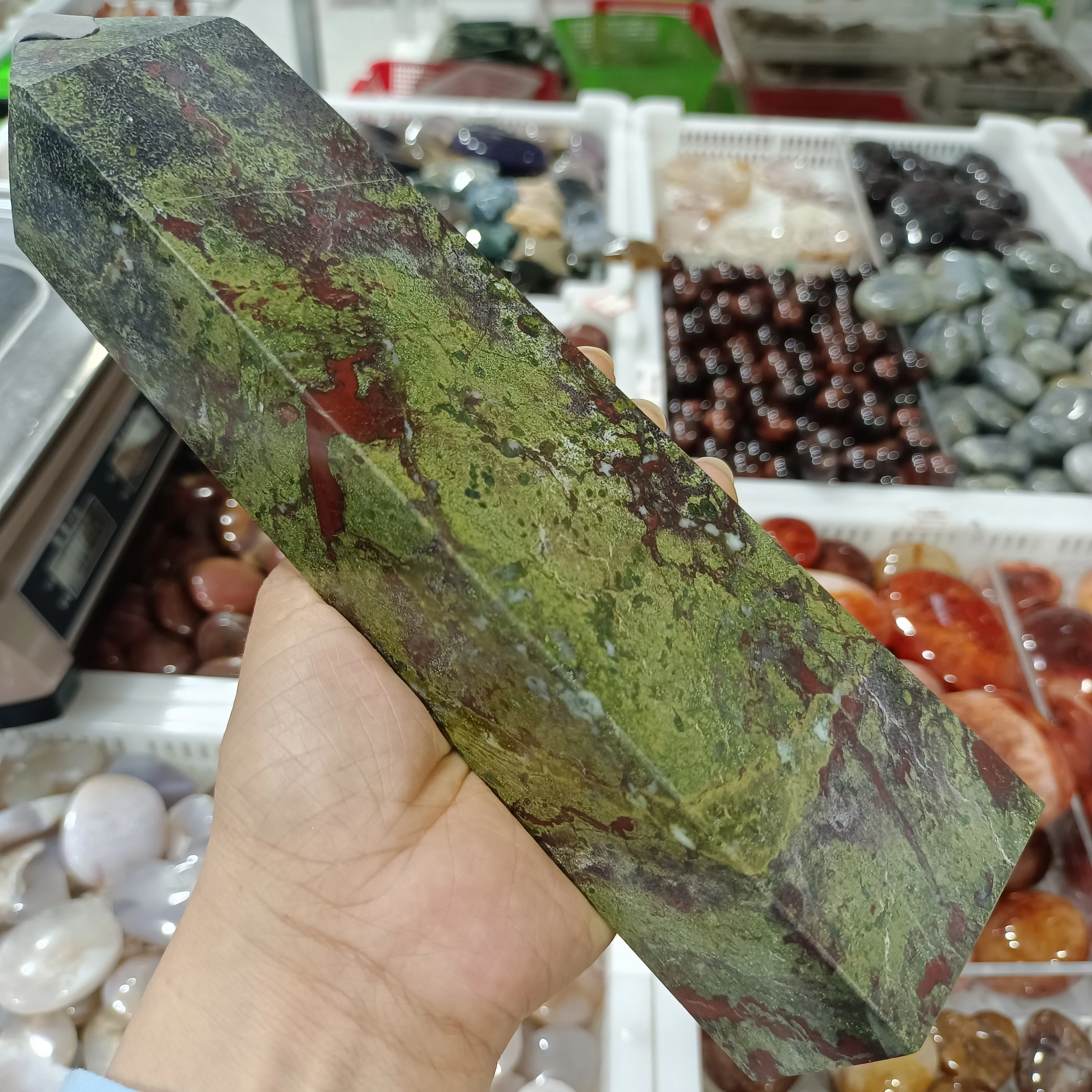 

Natural Dragon Blood Stone Column Crystal Energy Ore Home Office Decoration Craft Gifts Mineral Degaussing Ornaments