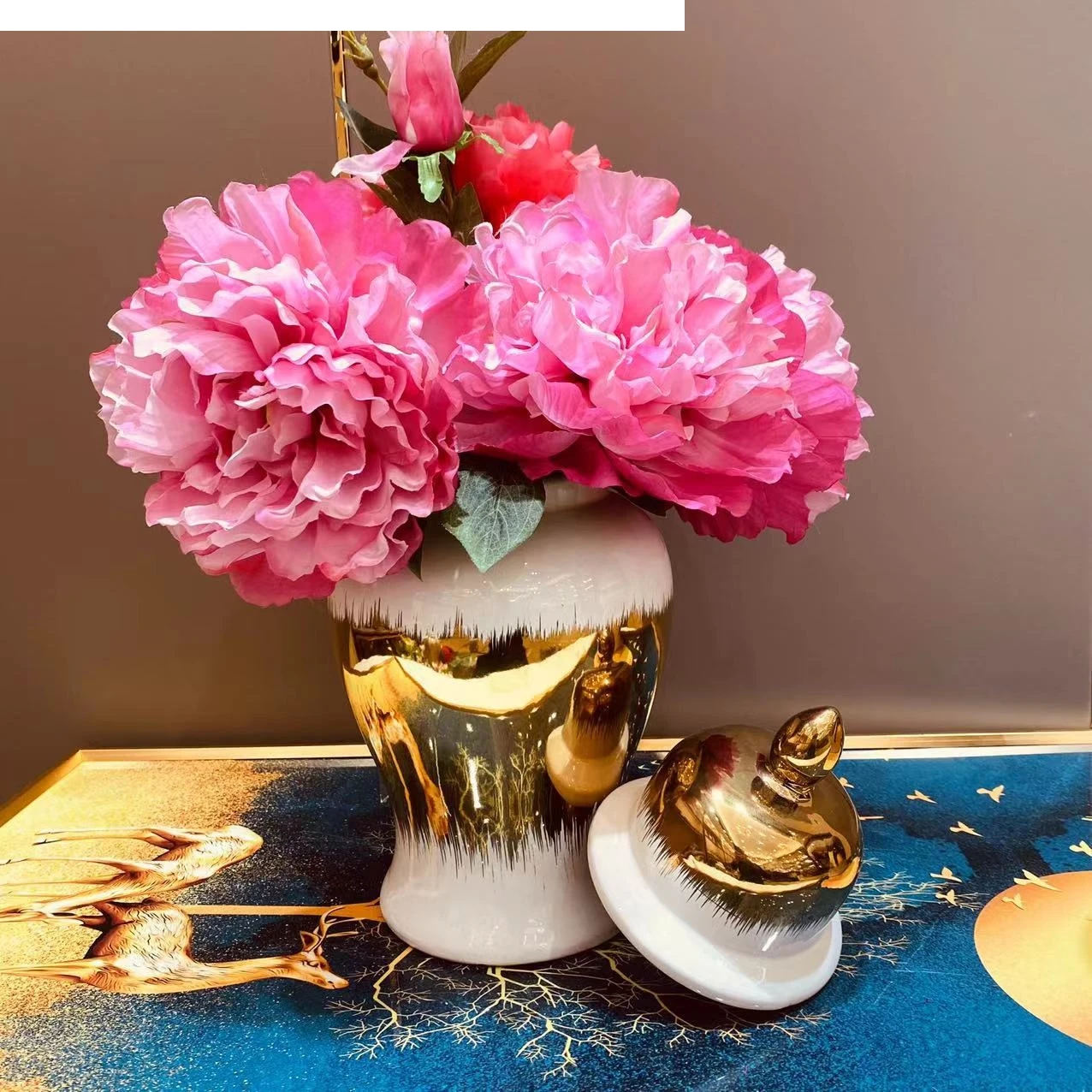 Керамическая банка для клетчатойmate с золотым градиентом декоративная имбирная