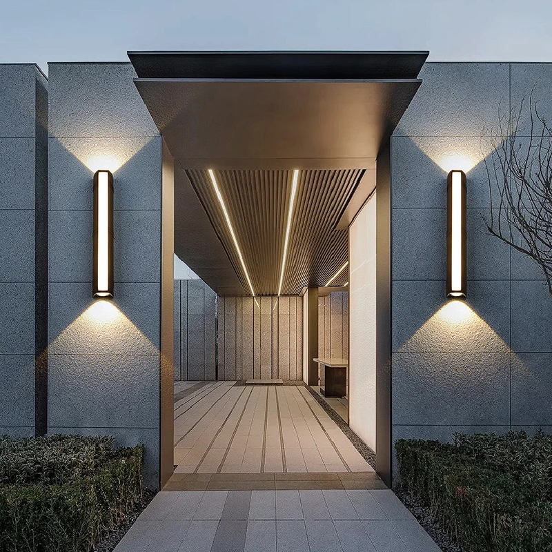 

Современная наружная Водонепроницаемая настенная лампа с тремя светильниками, IP65, лампа-полоса для виллы, ворот, сада, двора, наружная лампа