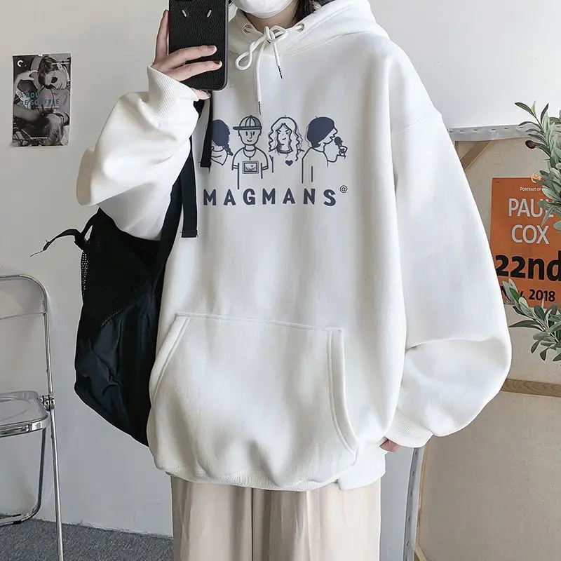 Свитер с капюшоном в корейском